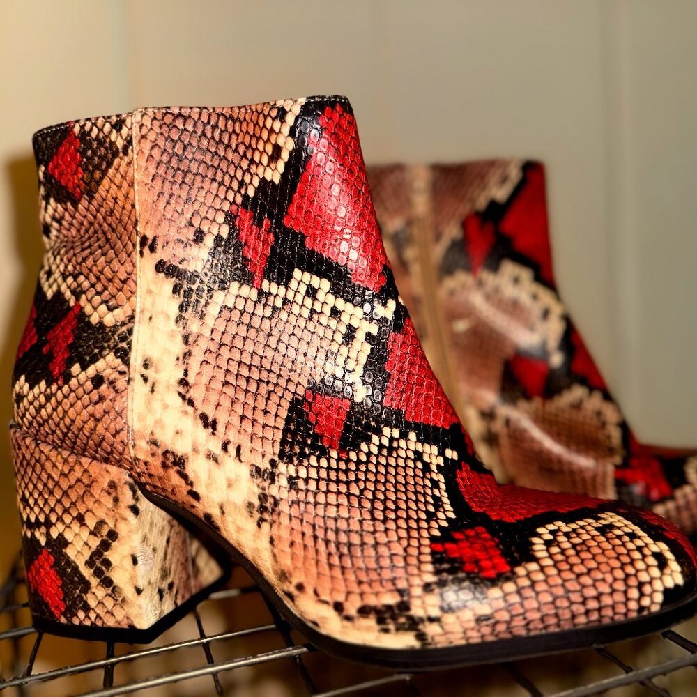 Mix No. 6 Snake Print Orange and Brown Chunky Heel Ankle Boots, 7.0 Med.